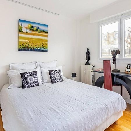 Private Bedrooms Near Eiffel Tower 巴黎 外观 照片